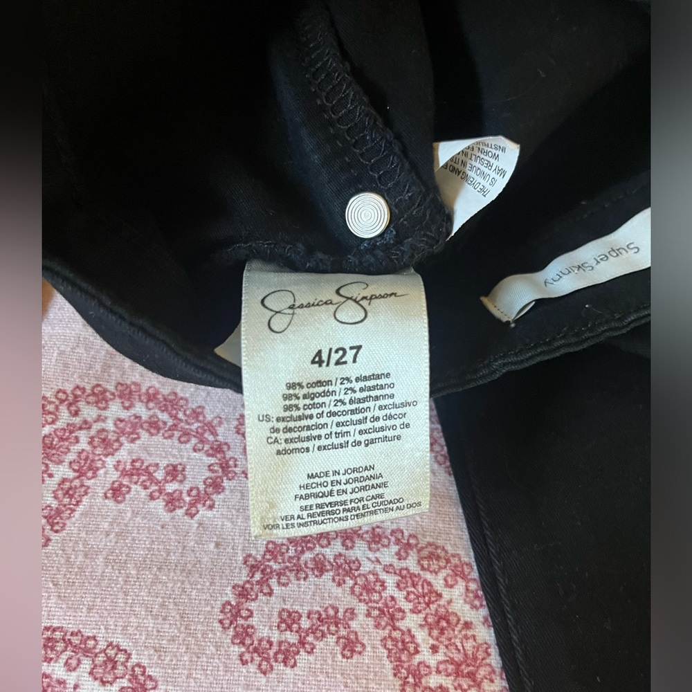 Black skinny jeans
